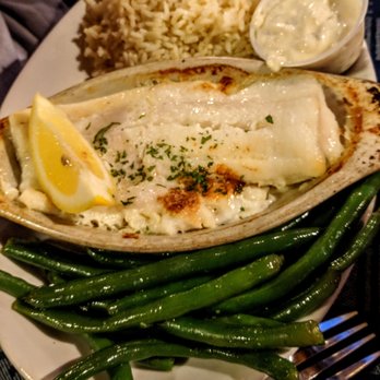 Billy's Chowder House - Lovely fresh veggies with a baked fish platter - Seafood Near Me - Wells, Maine Billy's Chowder House - Lovely fresh veggies with a baked fish platter - Seafood Near Me - Wells, Maine