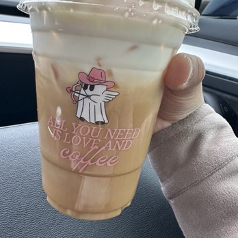 Latte Lane - "Netflix and chill" - Food Trucks Near Me - Cheswick, Pennsylvania