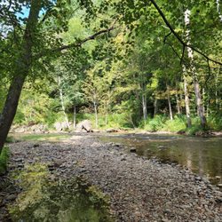 Creekwood Farm Rv Park - Serene and relaxing!