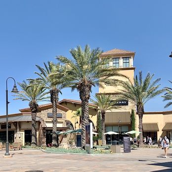 Desert Hills Premium Outlets - Shopping Centers Near Me - Cabazon, California