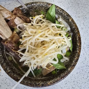 Hot Stone Pho - Our Pho and Fresh Bean Sprots! - Vietnamese Near Me - Rosemead, California
