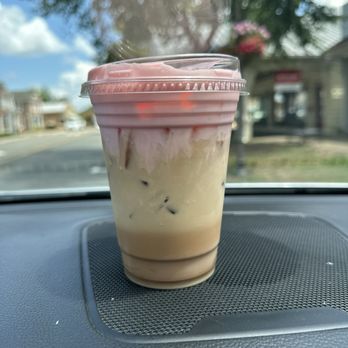 Sweet Tooth Cafe - Chocolate covered strawberry Latte - Cafes Near Me - Gloucester Courthouse, Virginia