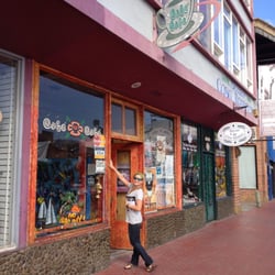 Café Café - What a fun and colorful place! So glad we visited!