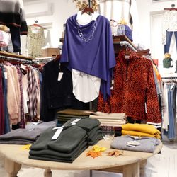 The Ivy Edit - 37 Central Clothiers Hanover Sweaters & Poncho