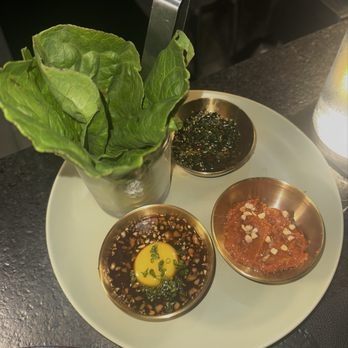 Birdies by Chef Kevin Lee - Lettuce wrap and dipping sauces for the steak - Steakhouses Near Me - Edmond, Oklahoma