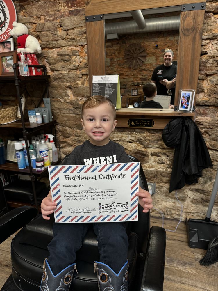 Haircuts By Shane Peek Logo