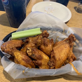 Case And Bucks Grub & Pub - C&B wings Really Good !!! - American Near Me - Barnhart, Missouri Case And Bucks Grub & Pub - C&B wings Really Good !!! - American Near Me - Barnhart, Missouri