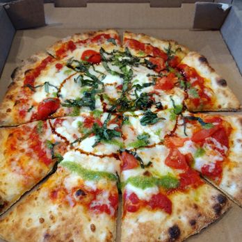 Arrowhead Pizza - Pizza margherita - Food Court Near Me - Worley, Idaho