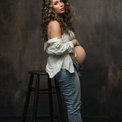 Heather Harvey Photography - Maternity/newborn photography