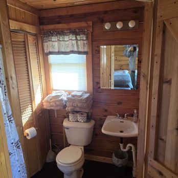 Red Fox Lodging - Hotels Near Me - Keosauqua, Iowa Red Fox Lodging - Hotels Near Me - Keosauqua, Iowa