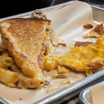 The Melt - Mac n cheese melt - Burgers Near Me - Oakland, California The Melt - Mac n cheese melt - Burgers Near Me - Oakland, California