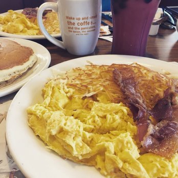 Denny's - American Near Me - El Monte, California