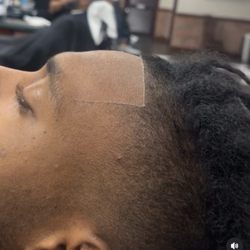 Q's Barbershop
