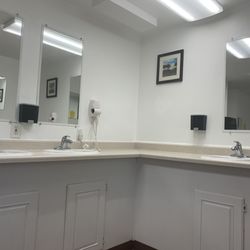 Big Bear Campground & Rv Park - Bathroom