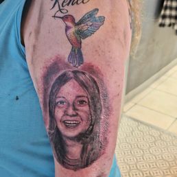 Sisters memorial piece Sisters memorial piece