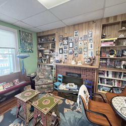 Cool Beans Cat Cafe - Inside