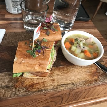 Lapisara Eatery - Breakfast & Brunch Near Me - San Francisco, California