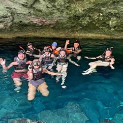 The Custom Tour by Rod Ratner - Cenotes