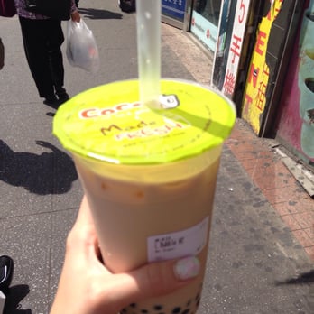 CoCo Fresh Tea & Juice - Milk tea with pearl.... Very refreshing! - Coffee & Tea Near Me - Bayside, New York