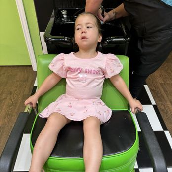 Sharkey's Cuts for Kids - Watauga - Hair Salons Near Me - Watauga, Texas Sharkey's Cuts for Kids - Watauga - Hair Salons Near Me - Watauga, Texas