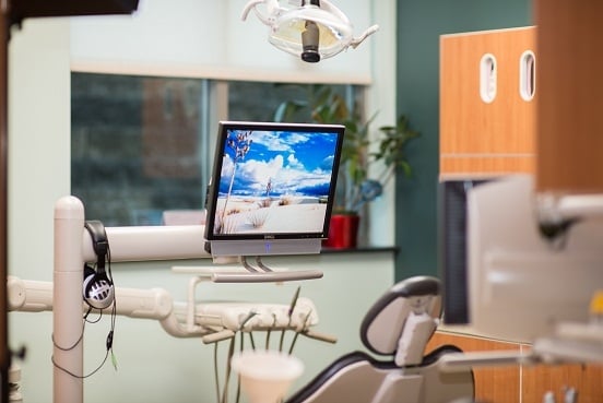 Andrew Tran, DDS Logo