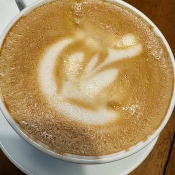 Two Pups Coffee - Caramel latte - Cafes Near Me - Dublin, D
