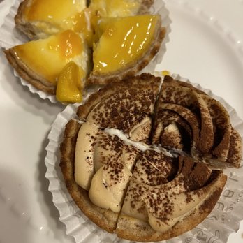 Pablo Cheese Tart - Mini mango and tiramisu - Desserts Near Me - Edmonton, Alberta