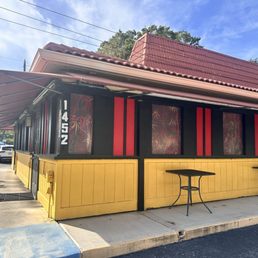 Exterior outside entrance of Kue's Cafe - Exterior - Dunedin, Florida Exterior outside entrance of Kue's Cafe - Exterior - Dunedin, Florida