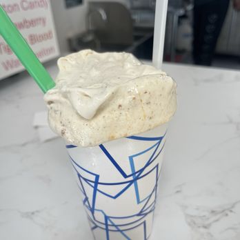 Conie’s - Apple pie shake medium-it was too full. It melted so fast. A huge mess. - Ice Cream & Frozen Yogurt Near Me - Jacksonville, Florida Conie’s - Apple pie shake medium-it was too full. It melted so fast. A huge mess. - Ice Cream & Frozen Yogurt Near Me - Jacksonville, Florida