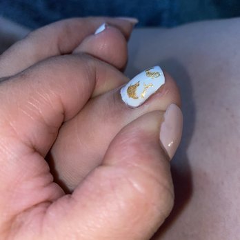 Boutique Nail Bar - Ingrown toe "removal" after original service already painful to walk on after service. - Nail Salons Near Me - Queen Creek, Arizona