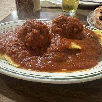 Romas Pizzeria - Pizza Near Me - Sacramento, California Romas Pizzeria - Pizza Near Me - Sacramento, California