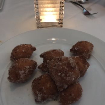 Michael's On Naples - Zeppole.  Ahhhhmazing - Italian Near Me - Long Beach, California