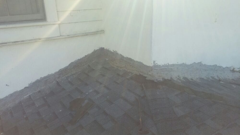 Slide of B&I Roofing