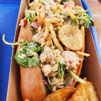 Dockside Diner - Chipotle chicken roll - Fast Food Near Me - Lake Buena Vista, Florida