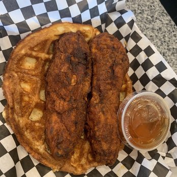 Crazy D's Hot Chicken - Mild chicken and waffles - Chicken Shop Near Me - Reno, Nevada Crazy D's Hot Chicken - Mild chicken and waffles - Chicken Shop Near Me - Reno, Nevada