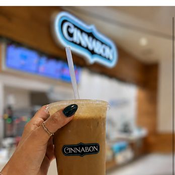 Cinnabon - Bakeries Near Me - Spiceland, Indiana