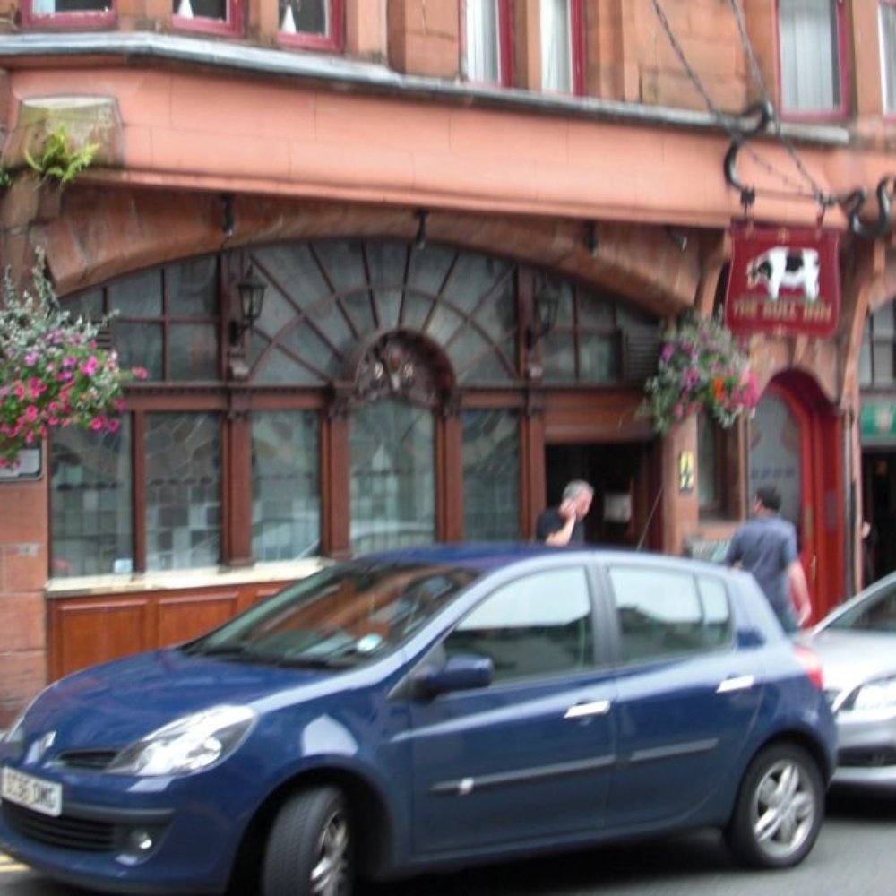 Bull Inn - Bull Inn Outside - Pubs Near Me - Paisley, RFW