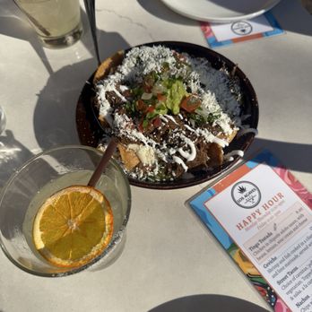 Los Agaves - Nachos Super - Mexican Near Me - Napa, California