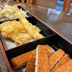 Jang Soo Sushi Bar Restaurant - Tonkatsu with tempura shrimp and vegetables plus cabbage salad