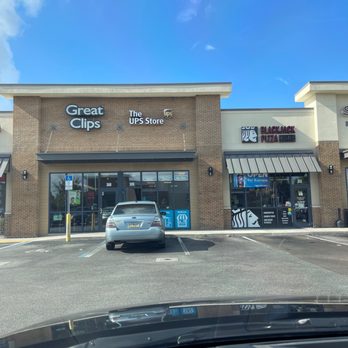 The UPS Store - Shipping Centers Near Me - Tampa, Florida The UPS Store - Shipping Centers Near Me - Tampa, Florida