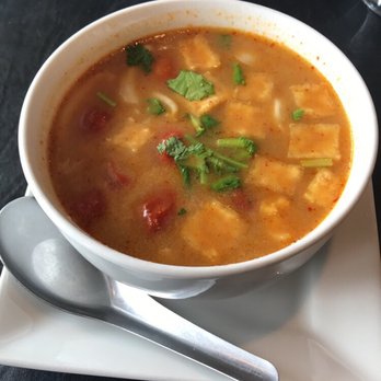 Mandalay Restaurant and Bar - Tom Yum Soup - Thai Near Me - Niagara Falls, New York Mandalay Restaurant and Bar - Tom Yum Soup - Thai Near Me - Niagara Falls, New York