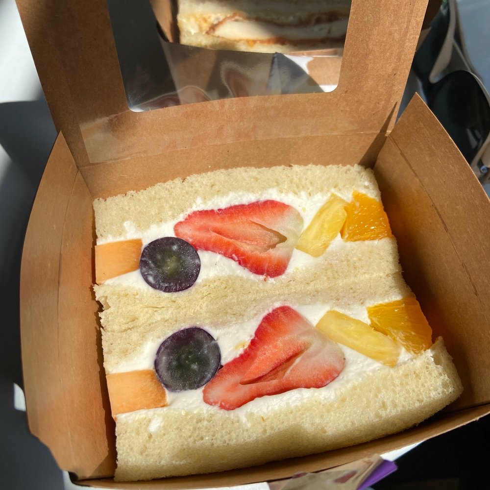 Sandoitchi - Cream and fruit sando - Japanese Near Me - Dallas, Texas