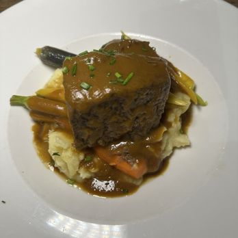 Cheesetique - Braised Beef Short Ribs - Cheese Shops Near Me - Alexandria, Virginia