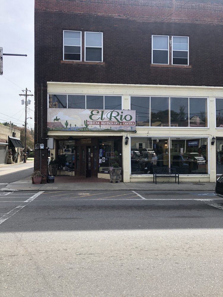 EL RIO MEXICAN RESTAURANT Updated October 2024 12 Photos & 69