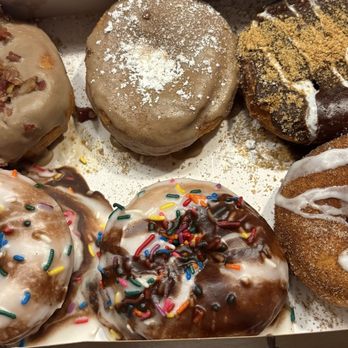 Duck Donuts - Donut Variety - Donuts Near Me - Naperville, Illinois Duck Donuts - Donut Variety - Donuts Near Me - Naperville, Illinois