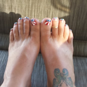 Poway Nails & Spa - My husband and I lobe Tom and Amy and will return. Prices are fair and the foot massage was awesome. My toes are ready for the 4th of July! - Nail Salons Near Me - Poway, California