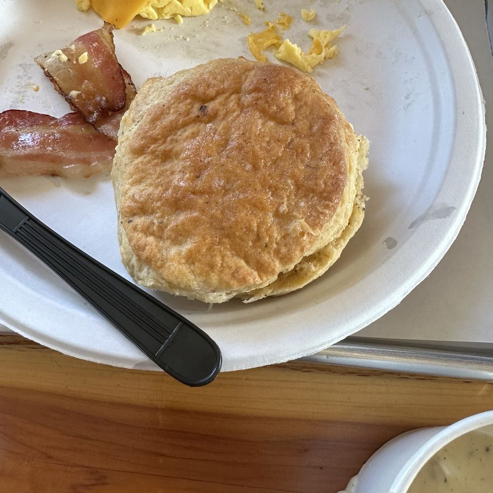 The size of the butter biscuit The size of the butter biscuit