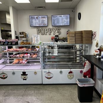 Poppy's Donuts - Counter - Donuts Near Me - Las Vegas, Nevada Poppy's Donuts - Counter - Donuts Near Me - Las Vegas, Nevada