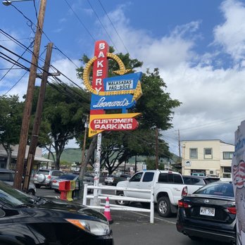 Leonard's Bakery - Bakeries Near Me - Honolulu, Hawaii