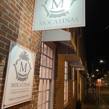 Mocatinas - Outside - Desserts Near Me - Leesburg, Virginia